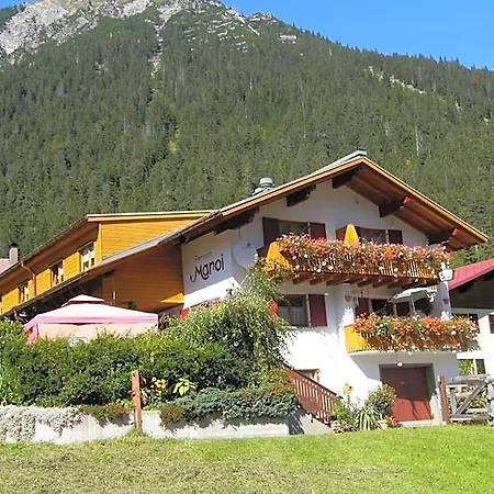 Ξενοδοχείο Maroi Wald am Arlberg